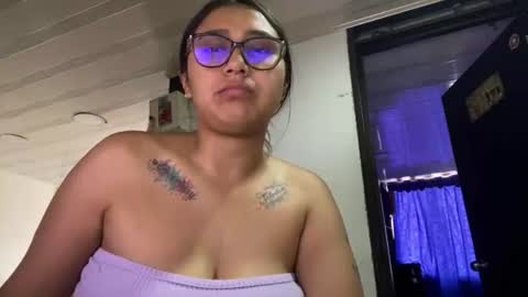 mi_leidy1 online show from August 7, 7:14 pm