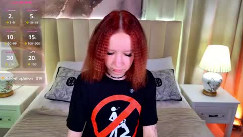 Mia online show from August 17, 8:47 pm