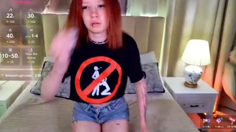 Mia online show from August 18, 12:05 am