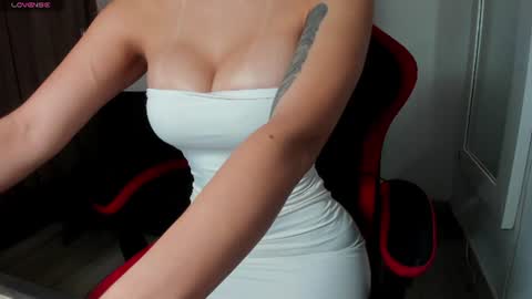 mi suk1 online show from August 15, 2:15 am