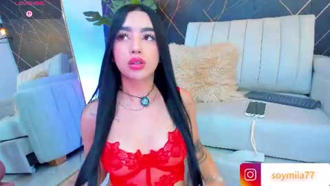 Mia online show from August 5, 3:15 am