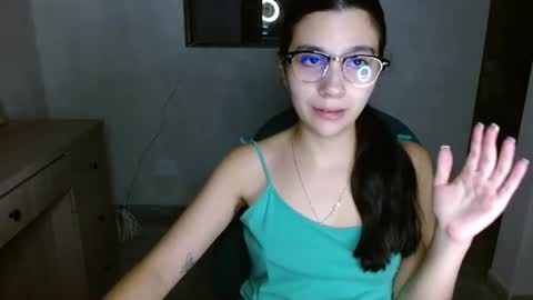Mia online show from July 23, 5:10 am