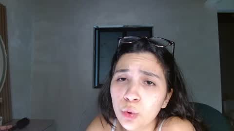 Mia online show from August 3, 12:28 am