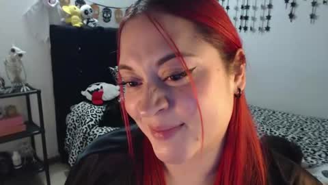mia online show from August 7, 3:50 am