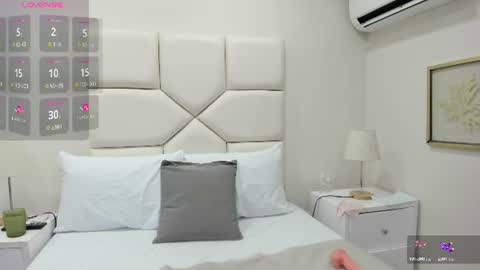 mia_amber_ online show from August 10, 4:25 am