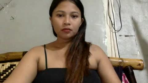 mia_bella04 online show from August 6, 4:33 am