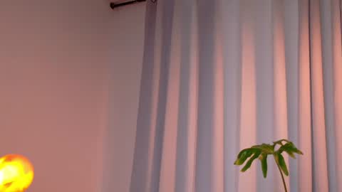 Mia Benett  online show from August 12, 6:43 pm