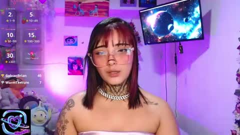 Mia online show from August 1, 8:31 am