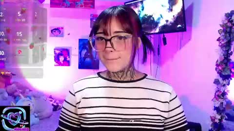 Mia online show from August 13, 4:37 am