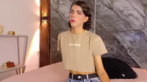  online show from September 3, 7:28 pm
