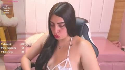Mia  online show from August 8, 12:43 am