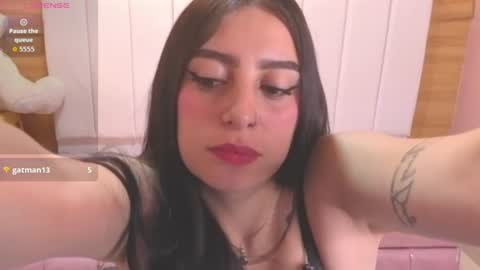 Mia  online show from August 8, 2:50 pm