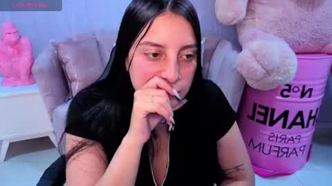 Mia  online show from August 15, 1:04 pm