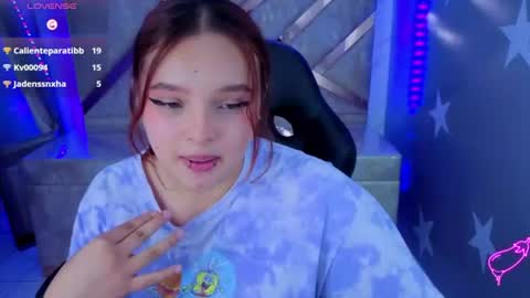 Mia online show from August 3, 6:37 pm