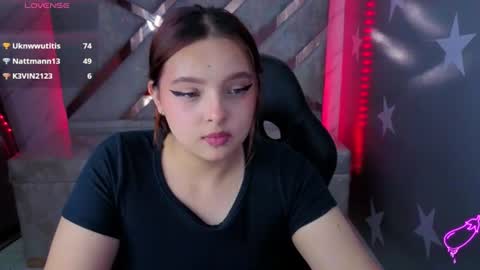 Mia online show from August 14, 5:49 pm