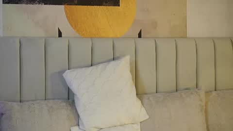 mia_jolie_ online show from August 12, 2:30 pm