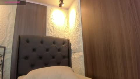 Naomi online show from August 13, 3:04 pm