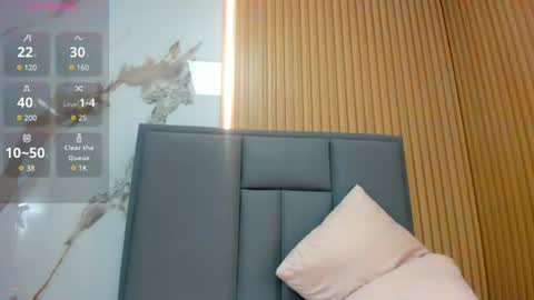 Naomi online show from August 14, 6:55 pm