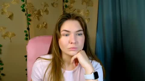 mia_lemm online show from July 30, 6:10 am