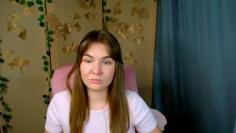 mia_lemm online show from July 30, 10:33 am