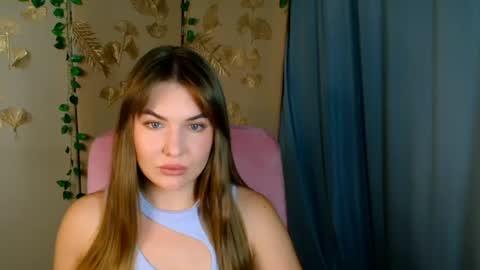 mia_lemm online show from August 3, 6:53 am