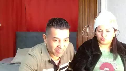 mia_liam_ online show from August 15, 1:31 am