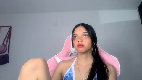mia lucy 21 online show from July 31, 1:45 am