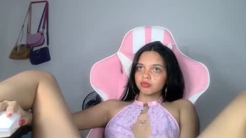 mia lucy 21 online show from July 31, 6:08 am