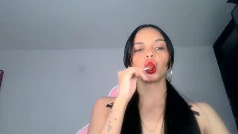 mia lucy 21 online show from August 2, 1:12 am