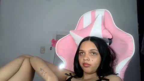 mia lucy 21 online show from August 2, 5:36 am