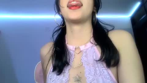 mia lucy 21 online show from August 15, 5:55 am