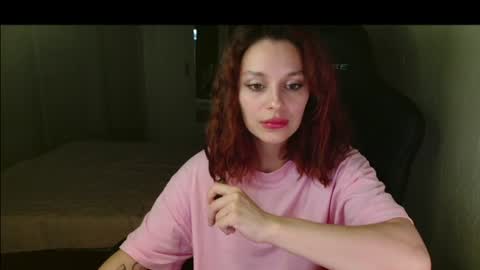 mia_luiza online show from July 19, 7:05 pm