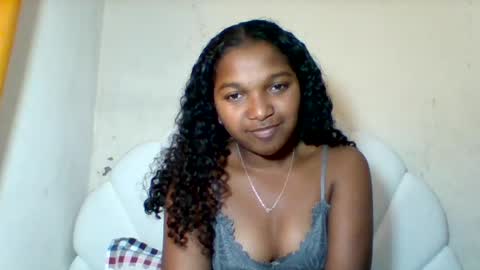 mia_lunah online show from August 12, 11:12 am