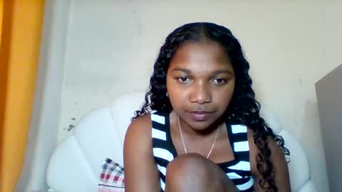mia_lunah online show from August 15, 1:48 pm