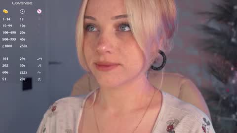 mia_milagros online show from July 21, 7:05 pm