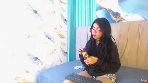 mia_monroepri online show from August 4, 7:38 am