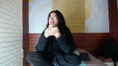 mia_monroepri online show from August 14, 4:16 am