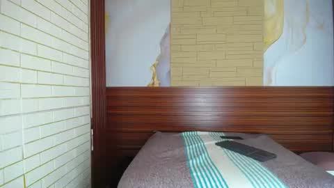 mia_monroepri online show from August 15, 9:35 am