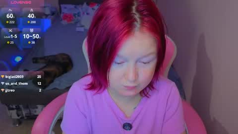 Mia online show from August 11, 8:38 am