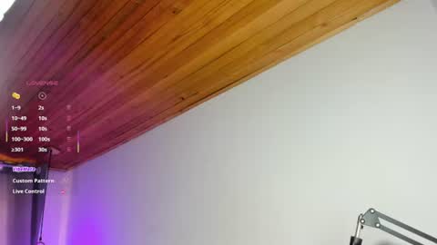 Mia Nevaeh - follow me online show from August 3, 9:00 pm