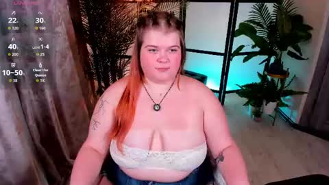 Sweet Mia online show from August 9, 6:31 pm