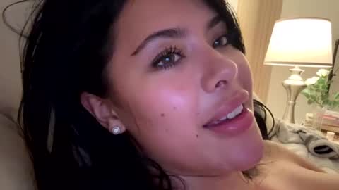 Instagram Nelyiramirez online show from July 12, 7:58 am