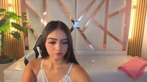 mia_petite_tp online show from August 15, 2:21 pm