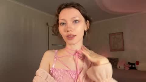 Mia Pimmy online show from August 12, 3:42 am