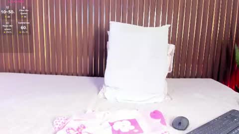 Mariana online show from August 14, 12:25 am