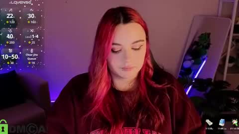 Mia online show from August 5, 1:14 am
