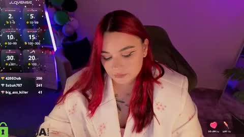 Mia online show from August 7, 4:34 am