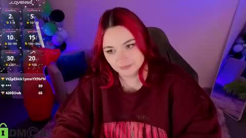 Mia online show from August 10, 3:19 am