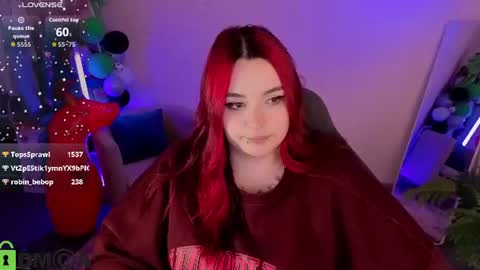 Mia online show from August 10, 6:37 am
