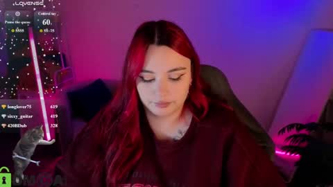 Mia online show from August 14, 3:21 am